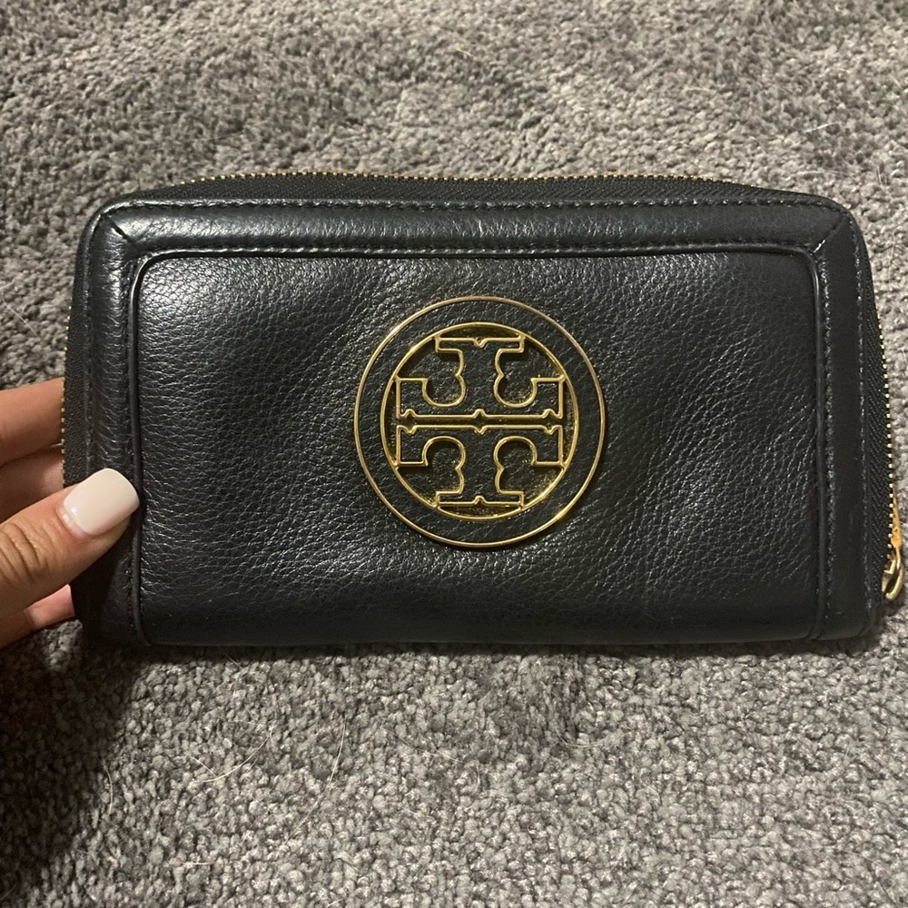 Tory Burch Wallet